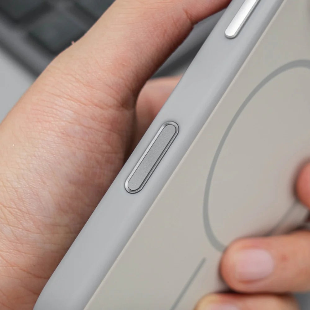 SiliconeMag Pro Case - iPhone
