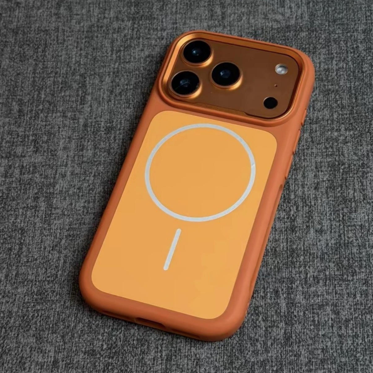 SiliconeMag Pro Case - iPhone
