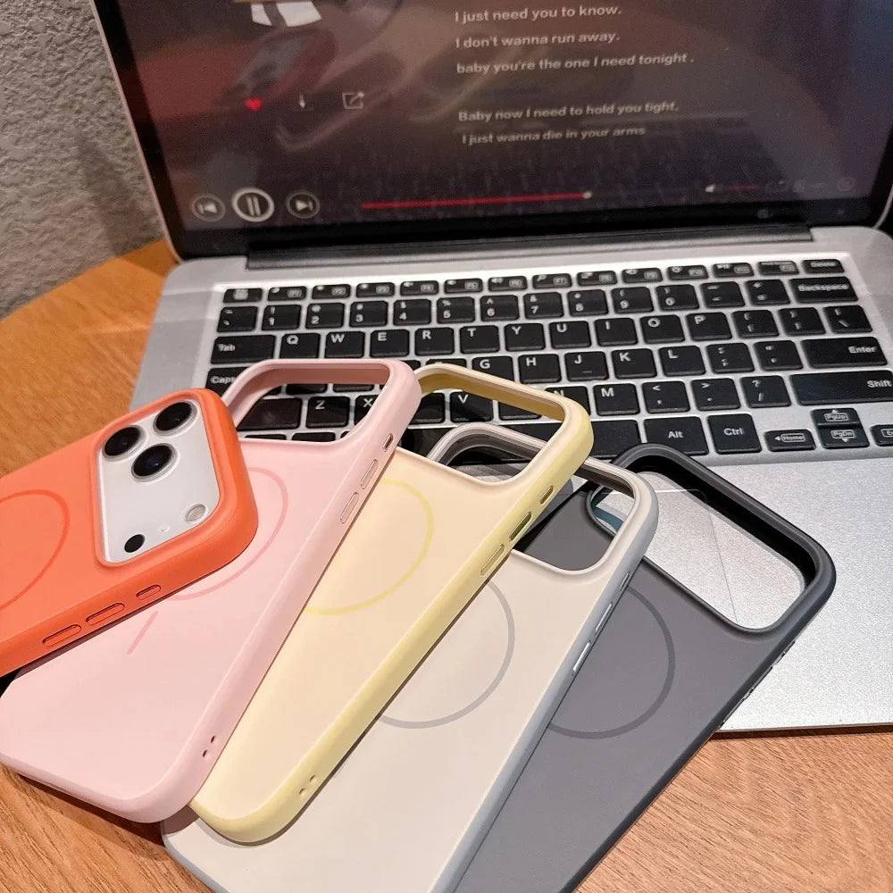 Frosted GlossMag Case - iPhone