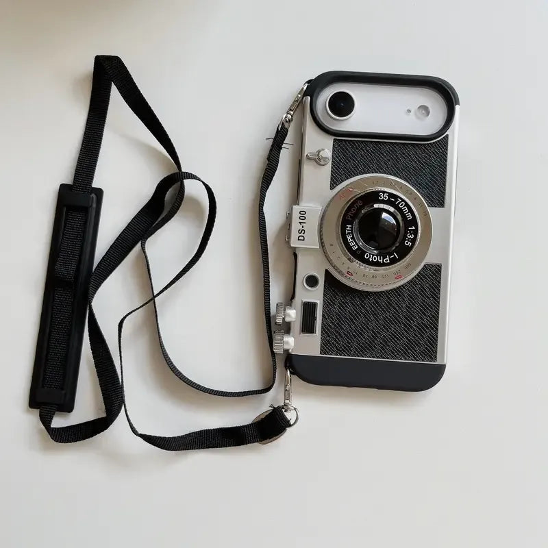 RetroCam Vintage Case - iPhone 17 Series