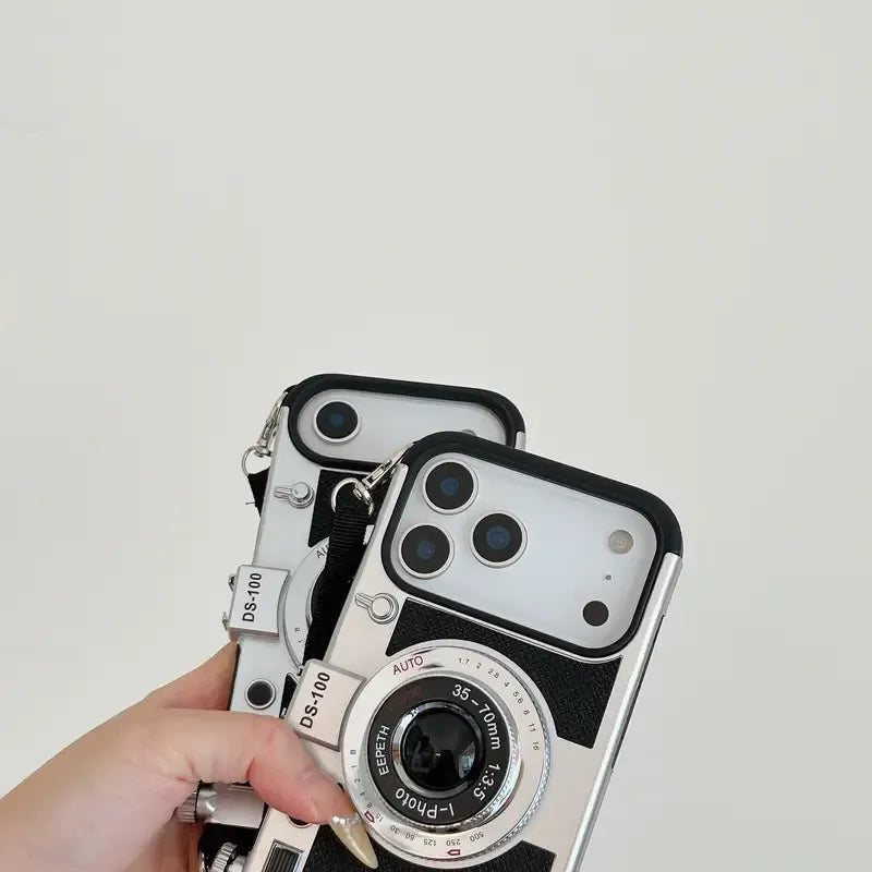 RetroCam Vintage Case - iPhone 17 Series