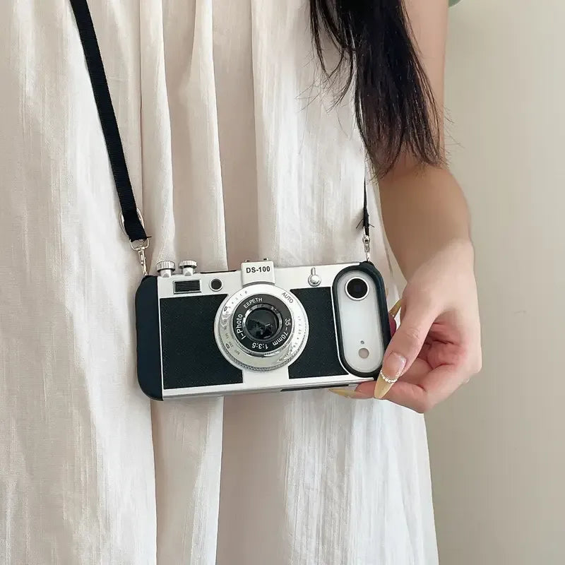 RetroCam Vintage Case - iPhone 17 Series